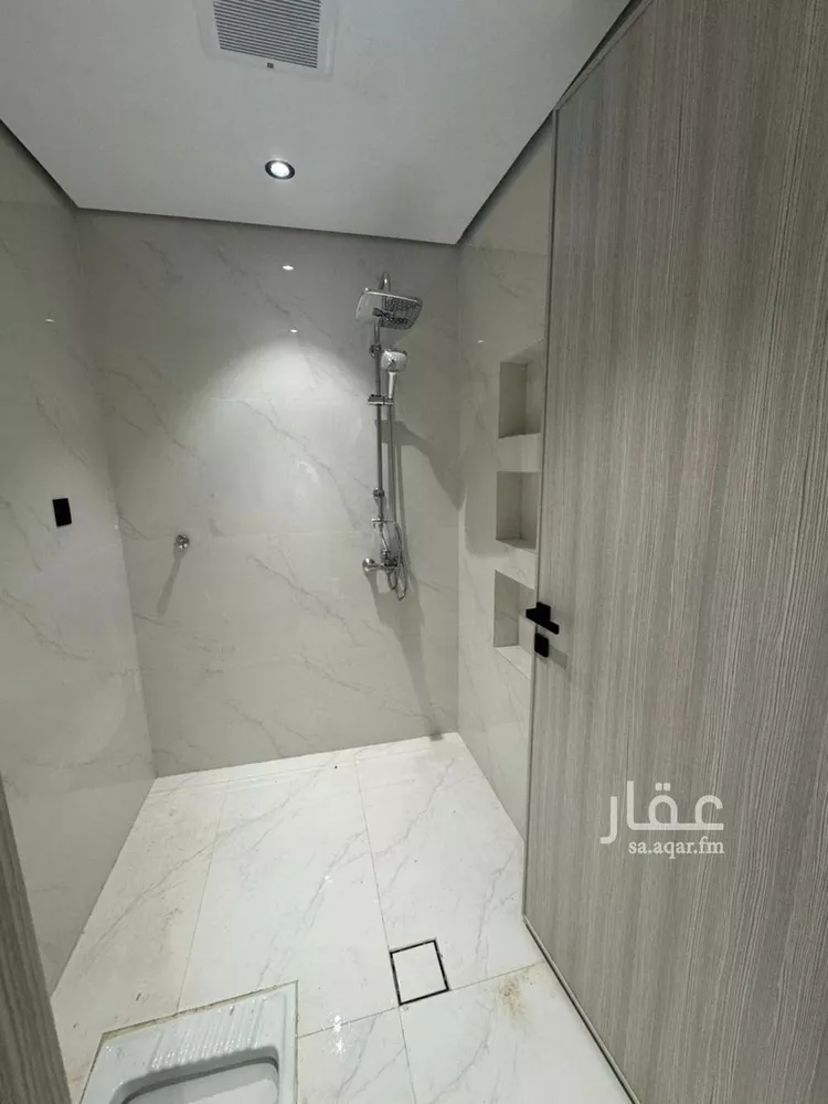 شقة للإيجار في شارع الصحابة, حي المعيزيلة, مدينة الرياض, منطقة الرياض صورة 2