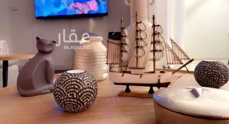 شقة مفروشة للحجز في شارع خالد القرقني, حي الرائد, الرياض