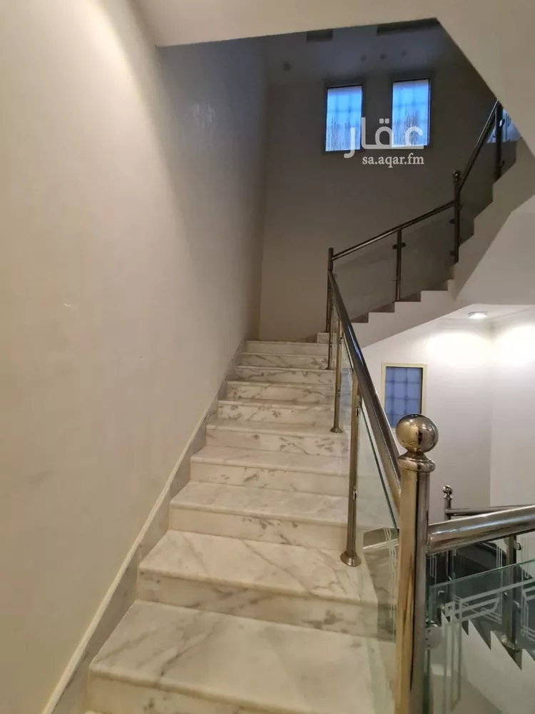 فيلا للبيع في شارع رقم 245, حي المونسية, مدينة الرياض, منطقة الرياض صورة 2