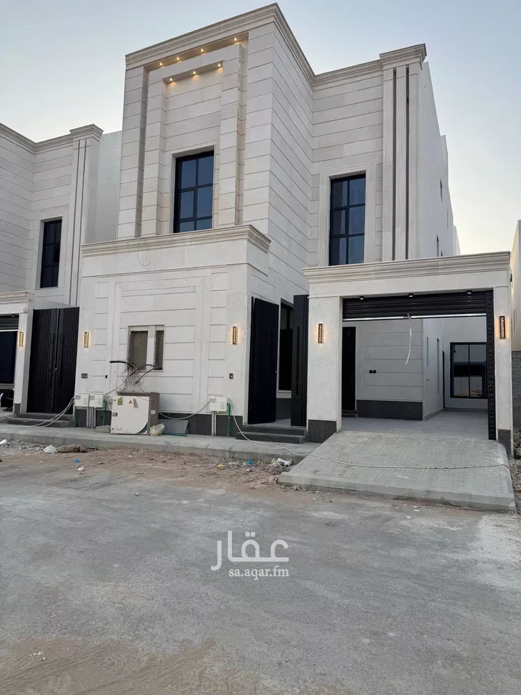 دور للبيع في شارع المعيزليه, حي المعيزيلة, مدينة الرياض, منطقة الرياض صورة 2