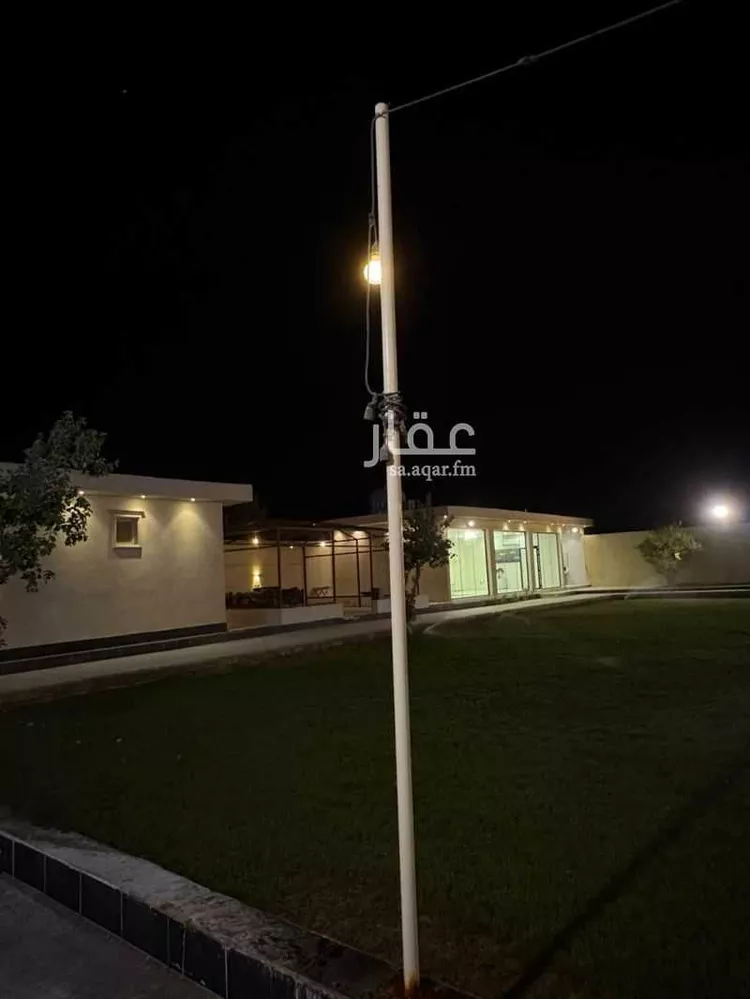 استراحة للبيع في شارع شهاب الدين بن المظفر, حي العزيزية, مدينة الرياض, منطقة الرياض صورة 3