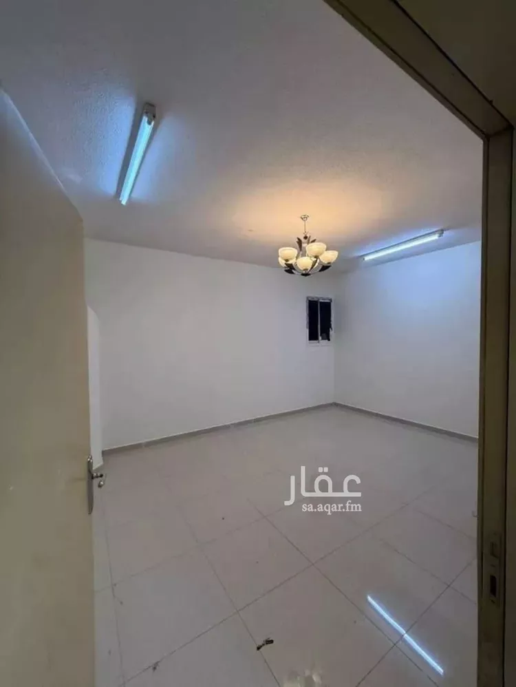 شقة للإيجار في شارع عبداللطيف بن مبارك, حي الشفاء, مدينة الرياض, منطقة الرياض صورة 4