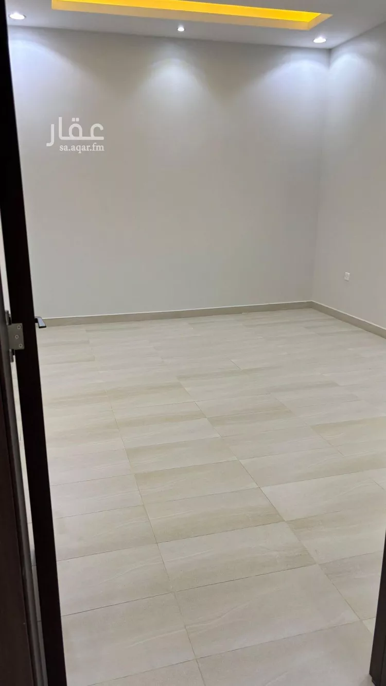 شقة للإيجار في شارع ميناء الاحمدي, حي إشبيلية, مدينة الرياض, منطقة الرياض