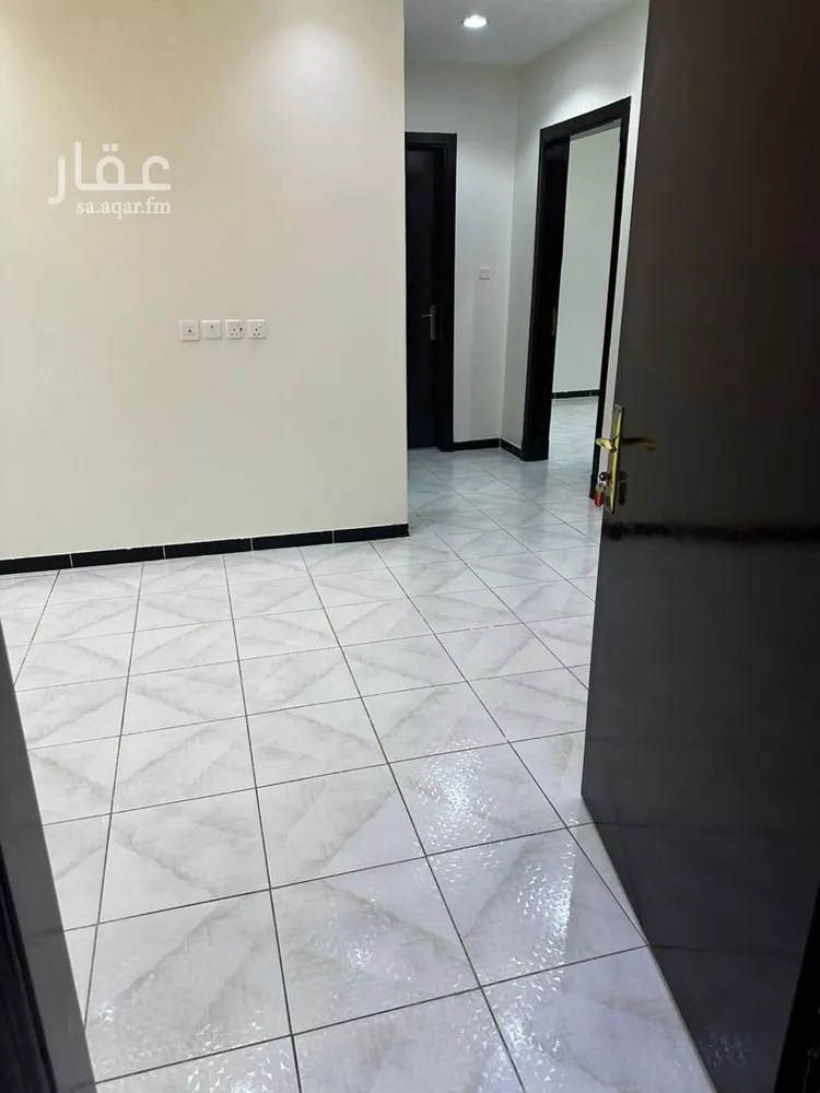شقة للإيجار في شارع وادي الصمان, حي القادسية, مدينة الرياض, منطقة الرياض صورة 3