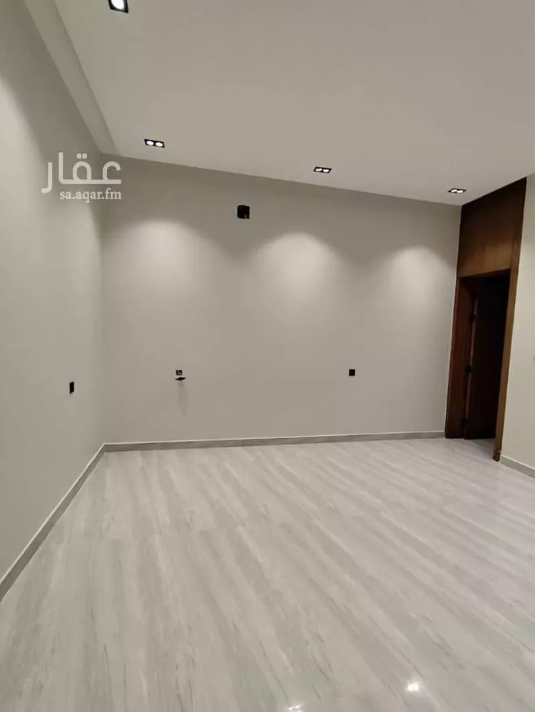 دور للبيع في شارع مزرد بن ضرار, حي بدر, مدينة الرياض, منطقة الرياض صورة 5
