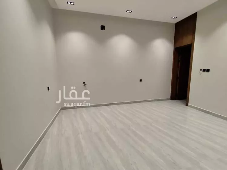 دور للبيع في شارع مزرد بن ضرار, حي بدر, مدينة الرياض, منطقة الرياض صورة 4