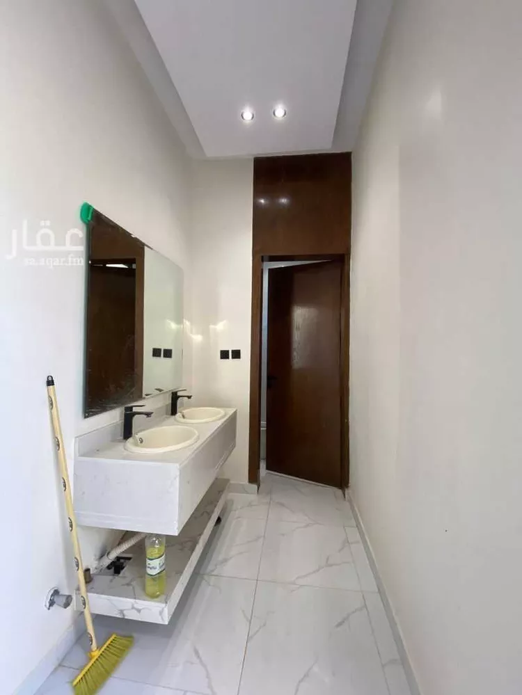 دور للبيع في شارع الامام مسلم , حي بدر, مدينة الرياض, منطقة الرياض 7