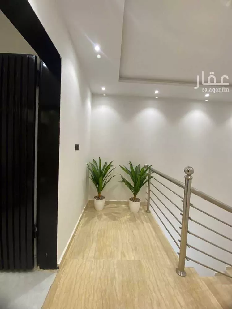 دور للبيع في شارع الامام مسلم, حي بدر, مدينة الرياض, منطقة الرياض صورة 5