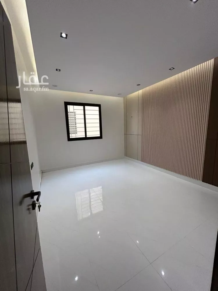 فيلا للإيجار في شارع الصفار الذهبي, حي عكاظ, مدينة الرياض, منطقة الرياض صورة 2