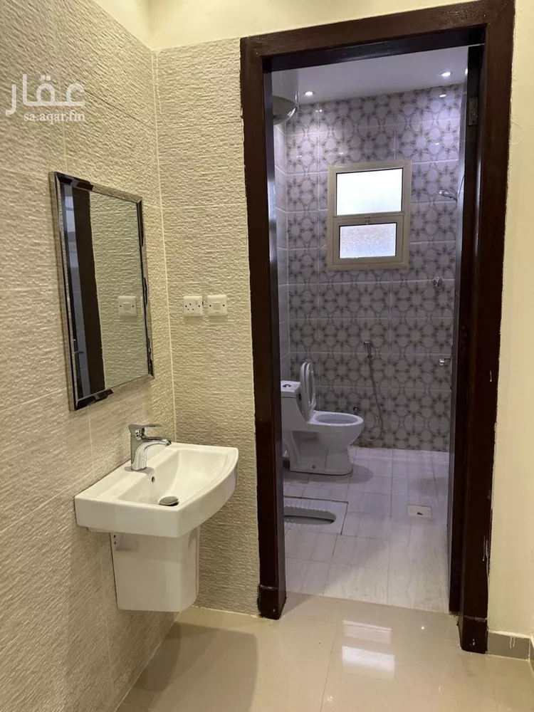 فيلا للإيجار في شارع الصفار الذهبي, حي عكاظ, مدينة الرياض, منطقة الرياض