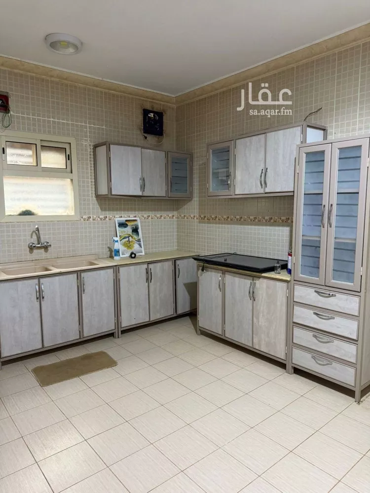 شقة للإيجار في شارع حلبان, حي ظهرة لبن, مدينة الرياض, منطقة الرياض