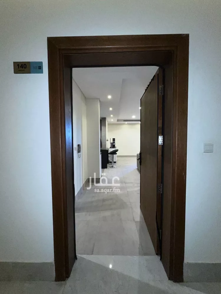 شقة للإيجار في شارع الامام سعود بن فيصل, حي الملقا, مدينة الرياض, منطقة الرياض صورة 2