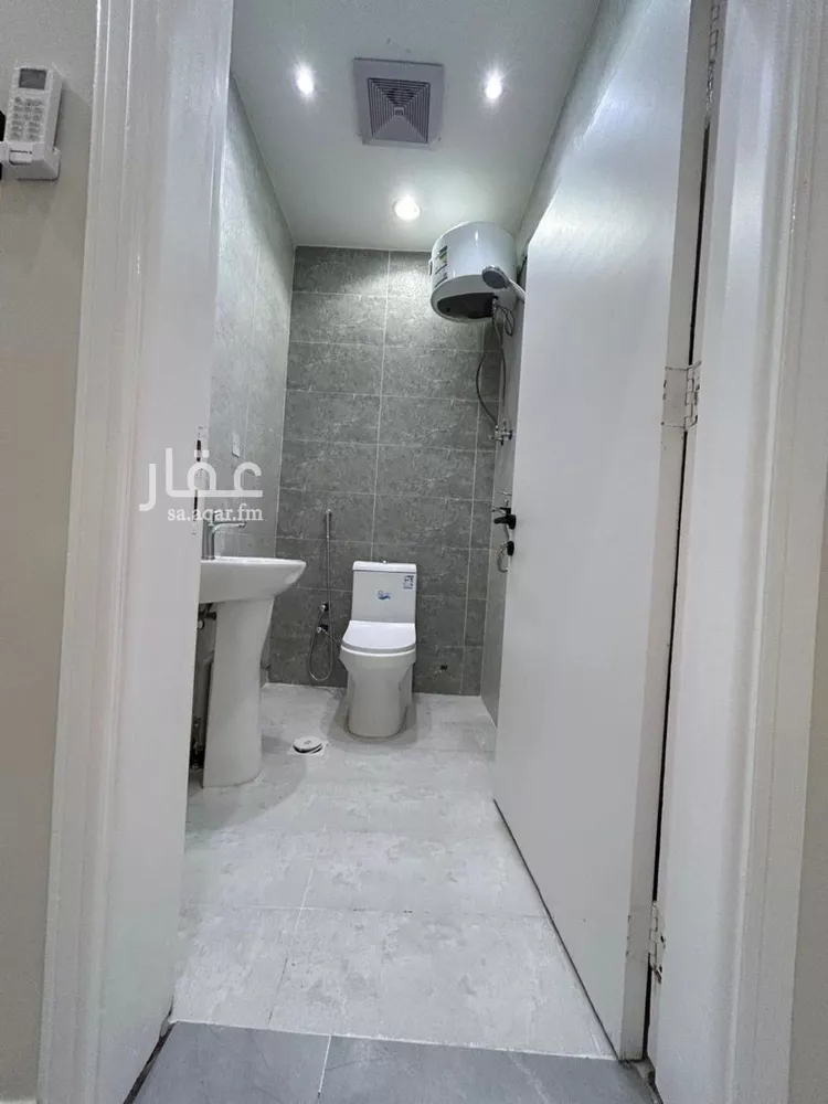 شقة للإيجار في شارع وادي السرح, حي الوادي, مدينة الرياض, منطقة الرياض صورة 3