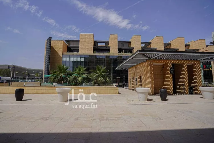 مجمع للإيجار في شارع الامير عبدالعزيز بن مساعد بن جلوي, حي السليمانية, مدينة الرياض, منطقة الرياض صورة 4
