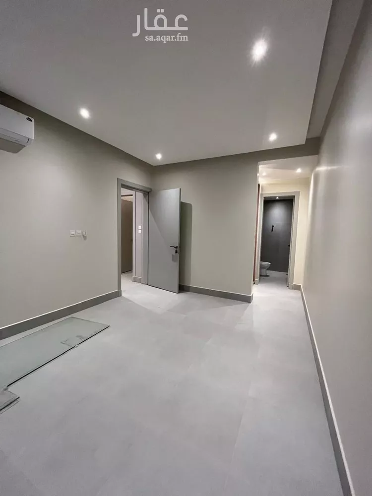 فيلا للإيجار في شارع رقم 122, حي الياسمين, مدينة الرياض, منطقة الرياض صورة 2