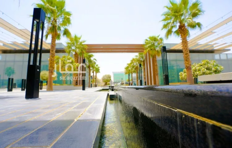 عمارة للإيجار في شارع صلاح الدين الايوبي, حي الملك عبدالعزيز, مدينة الرياض, منطقة الرياض صورة 4