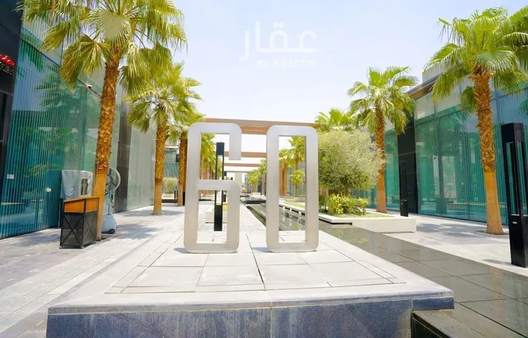 عمارة للإيجار في شارع صلاح الدين الايوبي, حي الملك عبدالعزيز, مدينة الرياض, منطقة الرياض