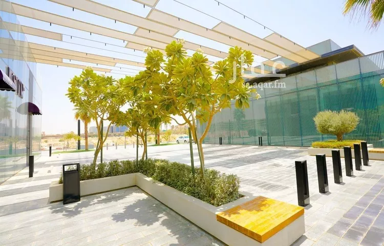 عمارة للإيجار في شارع صلاح الدين الايوبي, حي الملك عبدالعزيز, مدينة الرياض, منطقة الرياض صورة 5