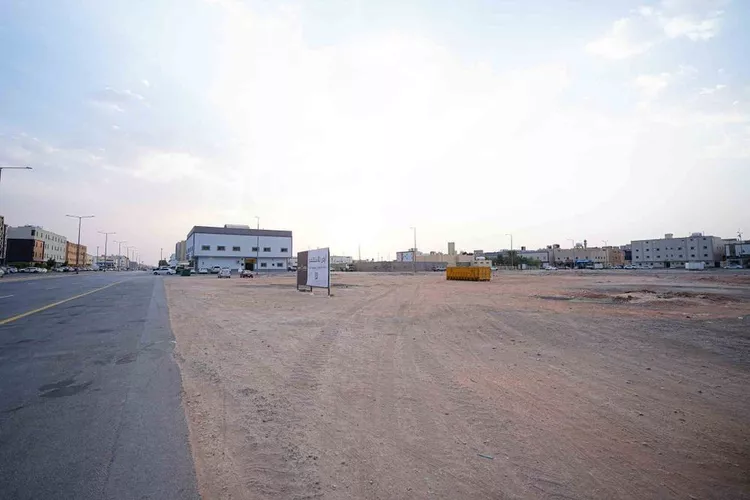 أرض للإيجار في شارع ابي جعفر المنصور, حي اليرموك, مدينة الرياض, منطقة الرياض صورة 3
