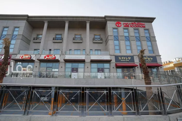 Complex for rent in Riyadh Hittin صورة 2