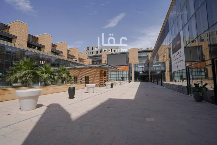 مجمع للإيجار في شارع الامير عبدالعزيز بن مساعد بن جلوي, حي السليمانية, مدينة الرياض, منطقة الرياض صورة 2