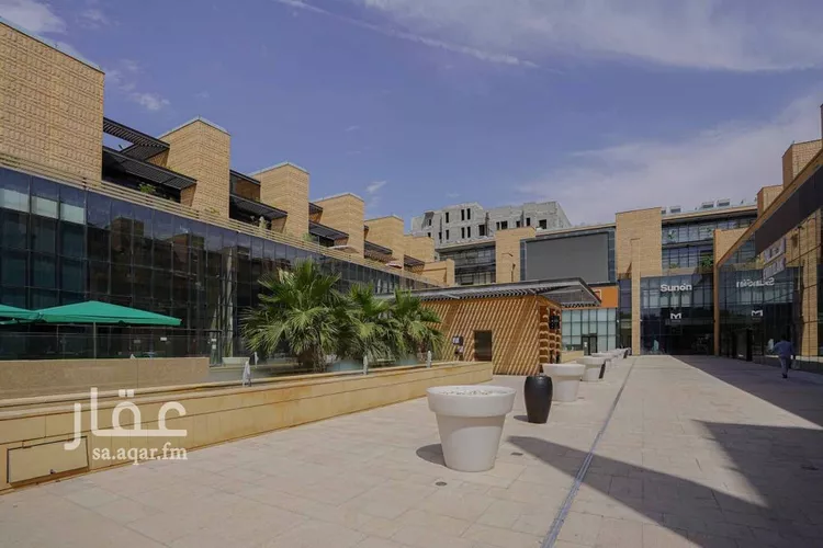 مجمع للإيجار في شارع الامير عبدالعزيز بن مساعد بن جلوي, حي السليمانية, مدينة الرياض, منطقة الرياض صورة 5