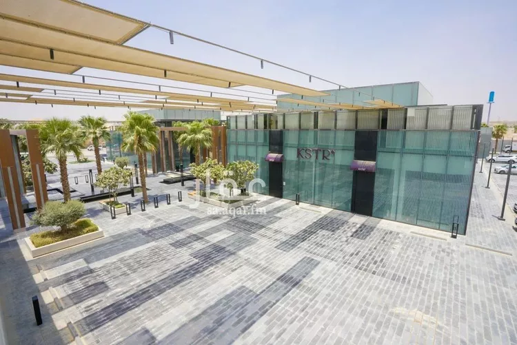 عمارة للإيجار في شارع صلاح الدين الايوبي الفرعي, حي الملك عبدالعزيز, مدينة الرياض, منطقة الرياض صورة 2