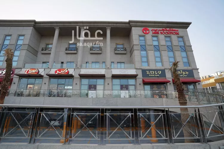 Complex for rent in Riyadh Hittin صورة 3