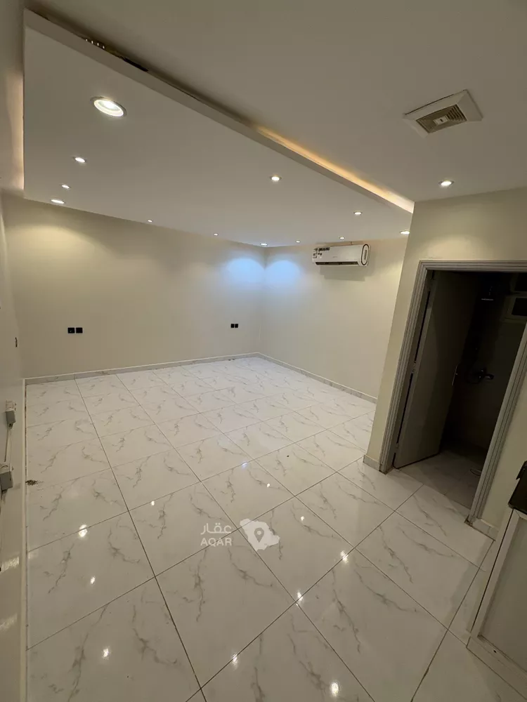 Studio for rent in Riyadh Al Aqiq