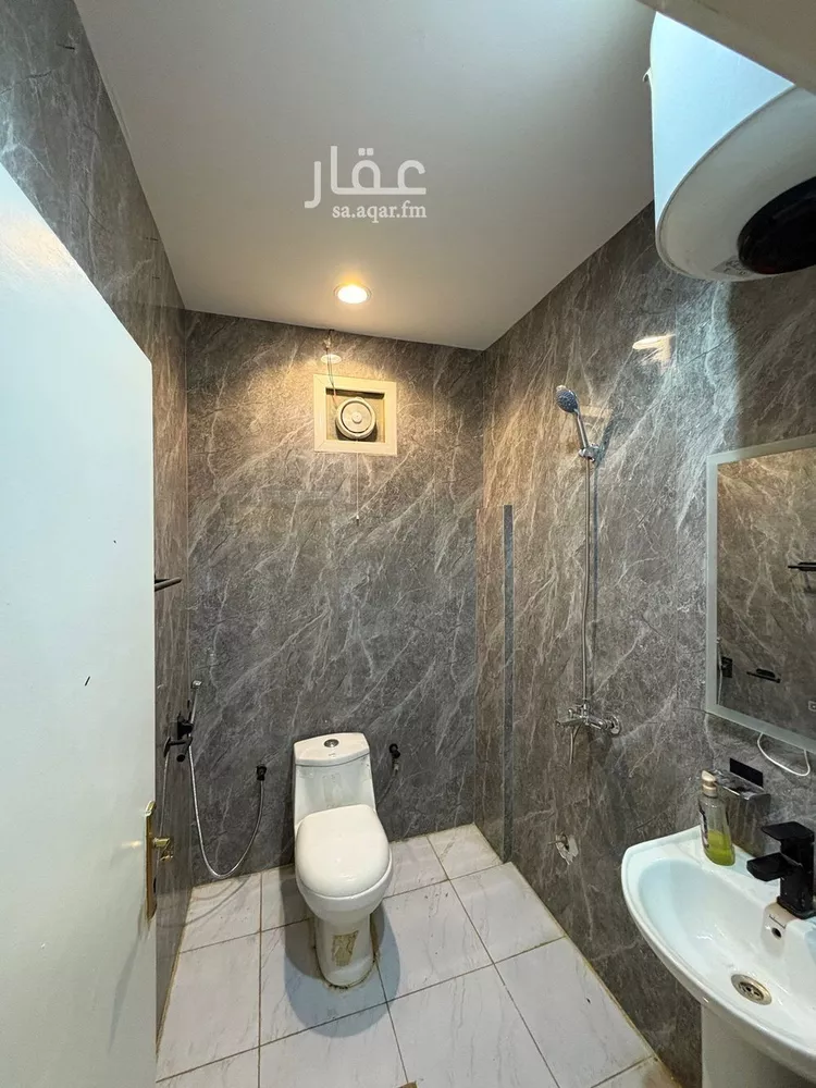 شقة للإيجار في شارع طبرقة, حي العقيق, مدينة الرياض, منطقة الرياض صورة 3