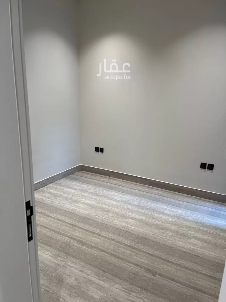 دور للبيع في شارع الياسمين, حي النزهة, مدينة الرياض, منطقة الرياض 9