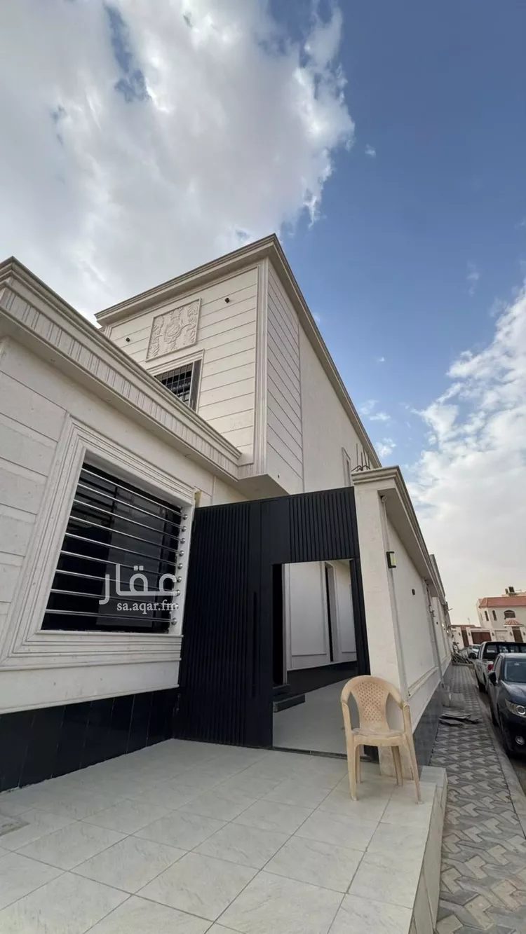 دور للبيع في شارع القاضي أبي يعلى, حي طويق, مدينة الرياض, منطقة الرياض صورة 2
