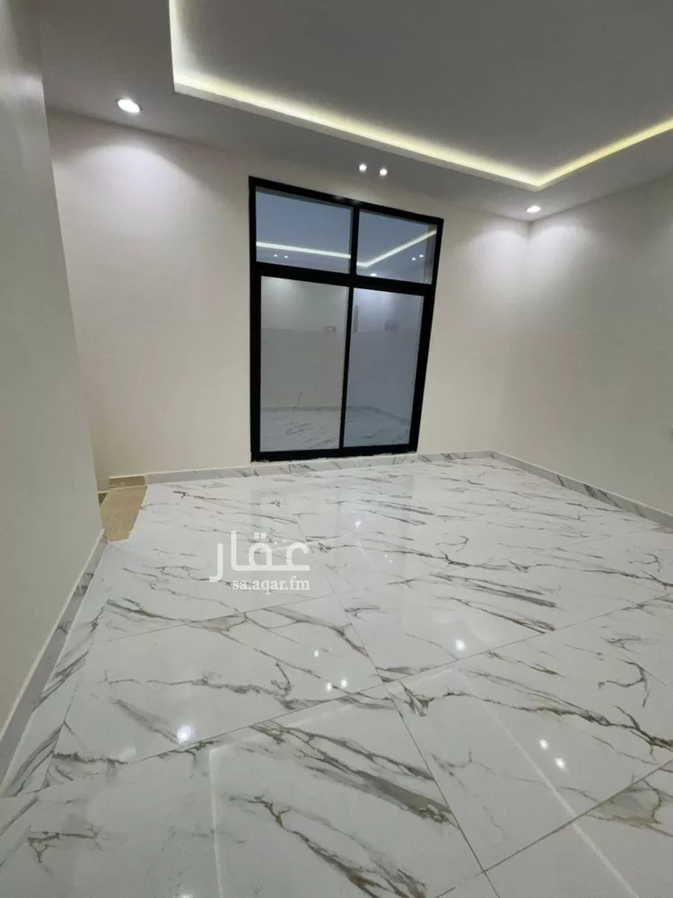 فيلا للبيع في شارع يحيى بن أبي المعالي, حي العريجاء الغربي, مدينة الرياض, منطقة الرياض صورة 2