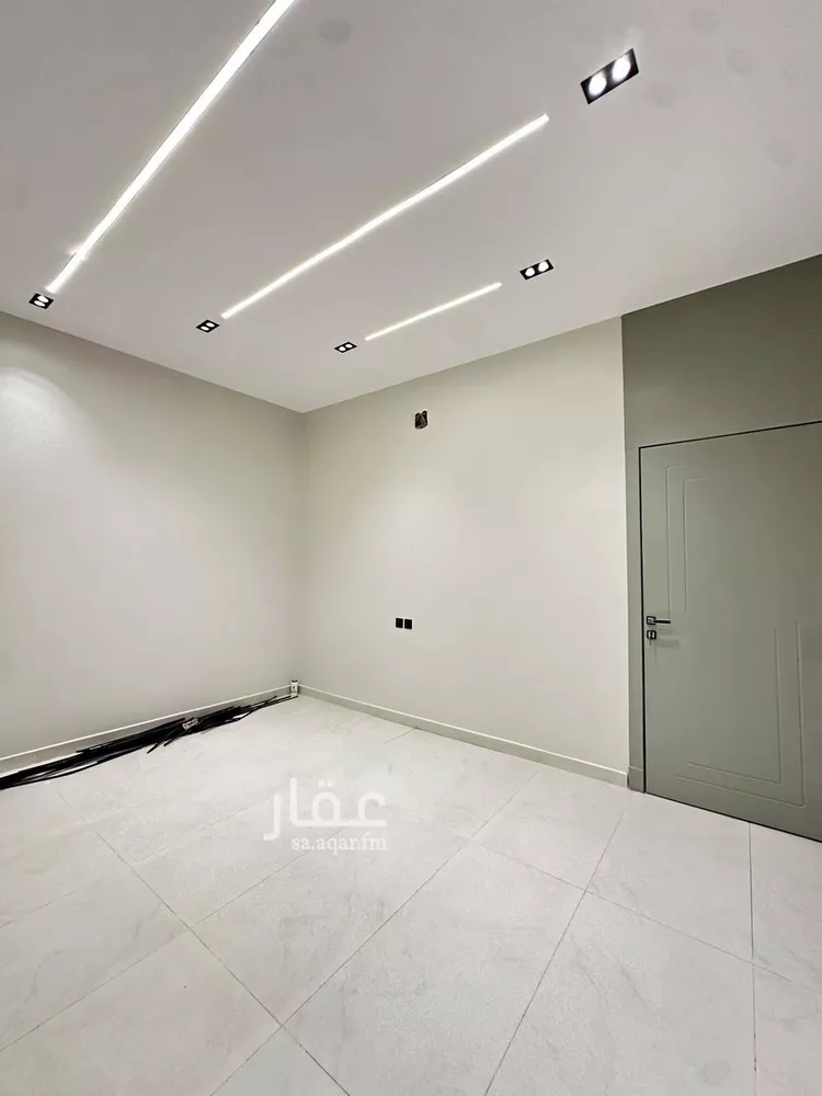 فيلا للبيع في شارع صخر, حي طويق, مدينة الرياض, منطقة الرياض 6