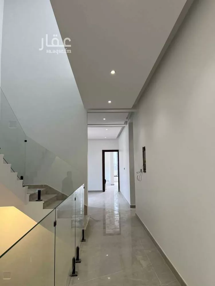 فيلا للبيع في شارع عبد اللطيف العيسى, حي السيف, مدينة الدمام, المنطقة الشرقية صورة 4