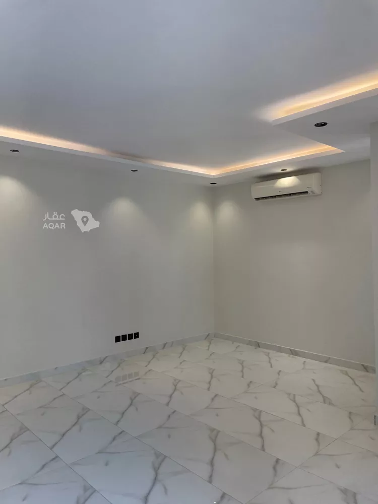 دور للبيع في شارع رقم 104, حي النرجس, مدينة الرياض, منطقة الرياض