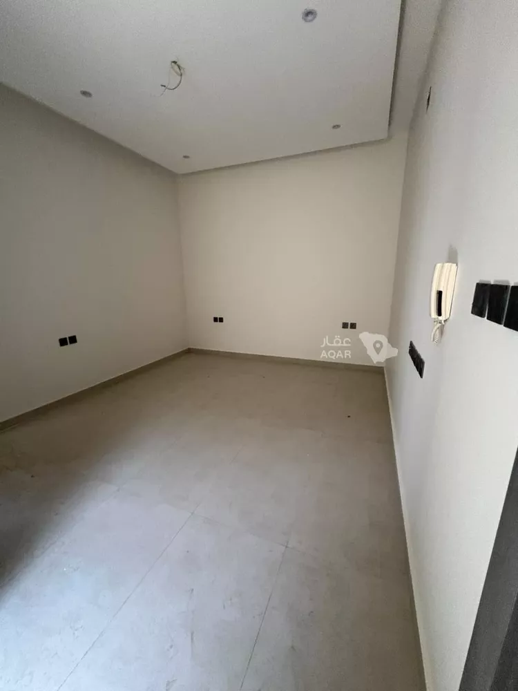 Floor for Rent in Riyadh Az Zahrah