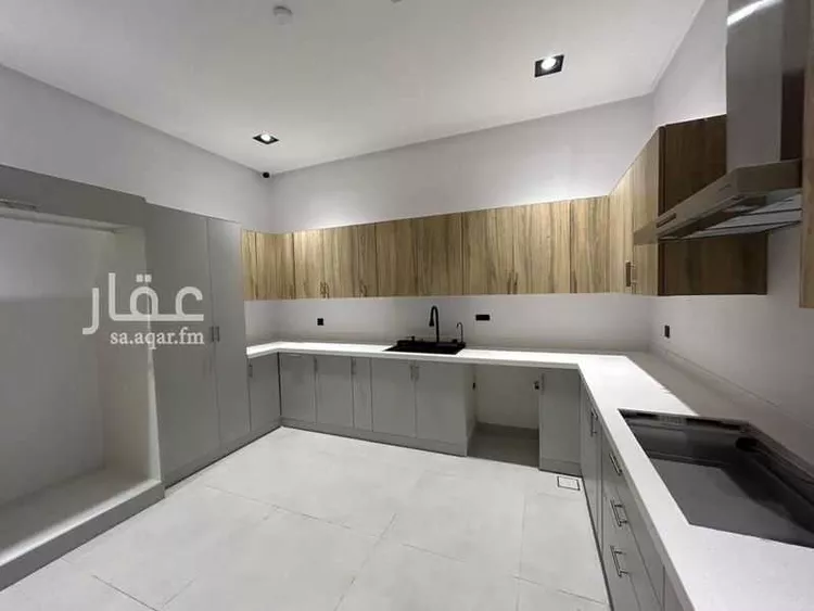 فيلا للبيع في شارع ابن الماوردي, حي السليمانية, مدينة الرياض, منطقة الرياض 11
