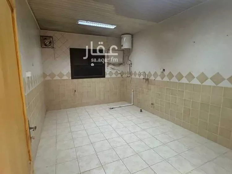 دور للإيجار في شارع عباد الهذلي, حي شبرا, مدينة الرياض, منطقة الرياض صورة 2