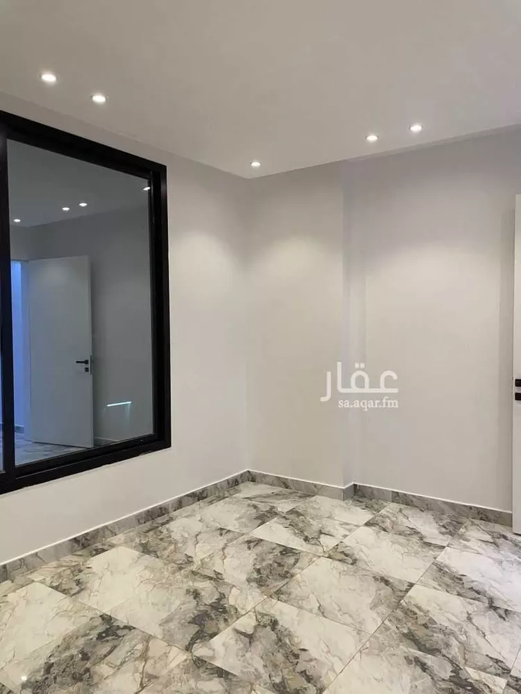 Floor for Rent in Riyadh Az Zahrah صورة 4