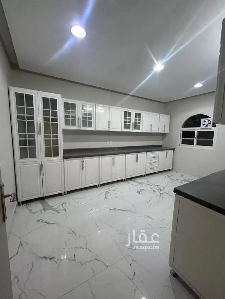 دور للإيجار في شارع القلانسي, حي شبرا, مدينة الرياض, منطقة الرياض 8