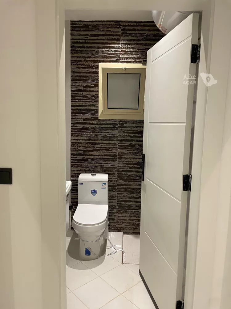 Floor for Sale in Riyadh An Narjis 8