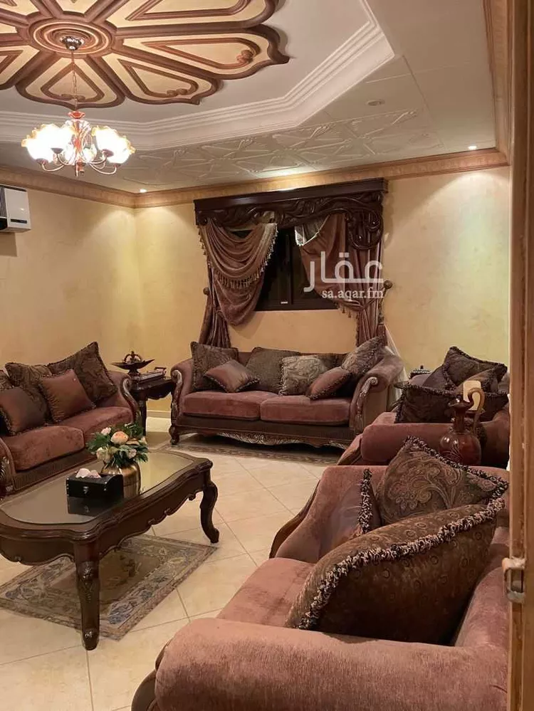 فيلا للبيع في شارع الطفيل بن زيد, حي الزهرة, مدينة الرياض, منطقة الرياض صورة 2