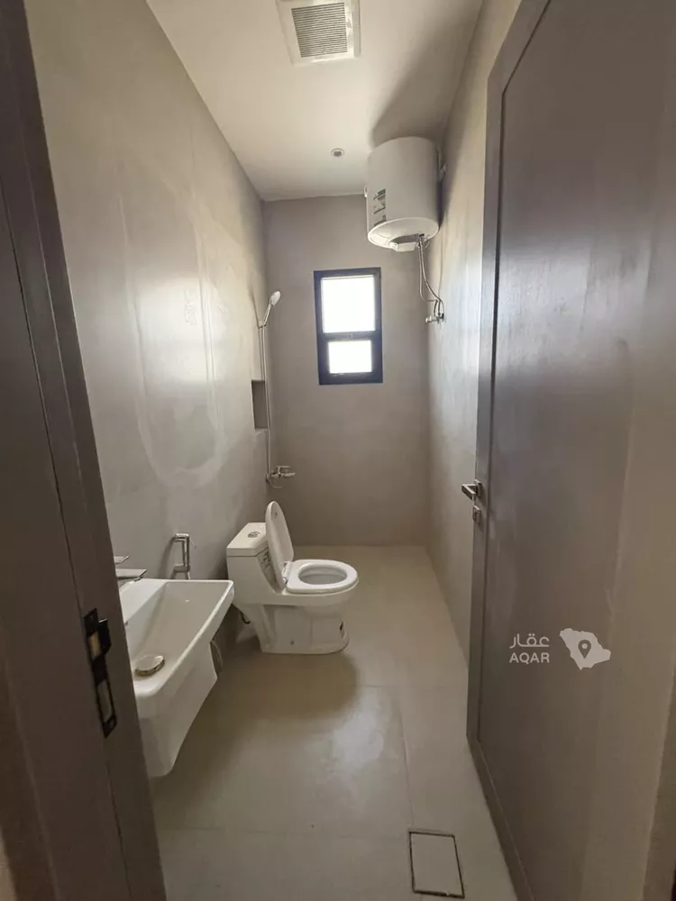 Floor for Rent in Riyadh Az Zahrah صورة 4