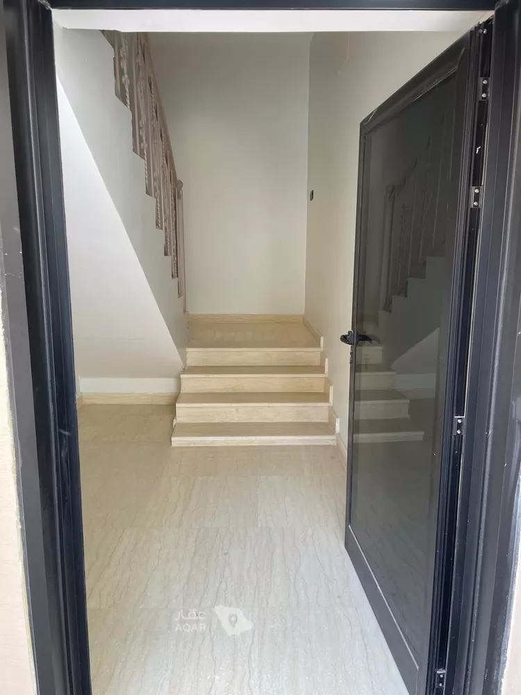 دور للإيجار في شارع رقم 104, حي النرجس, مدينة الرياض, منطقة الرياض صورة 2