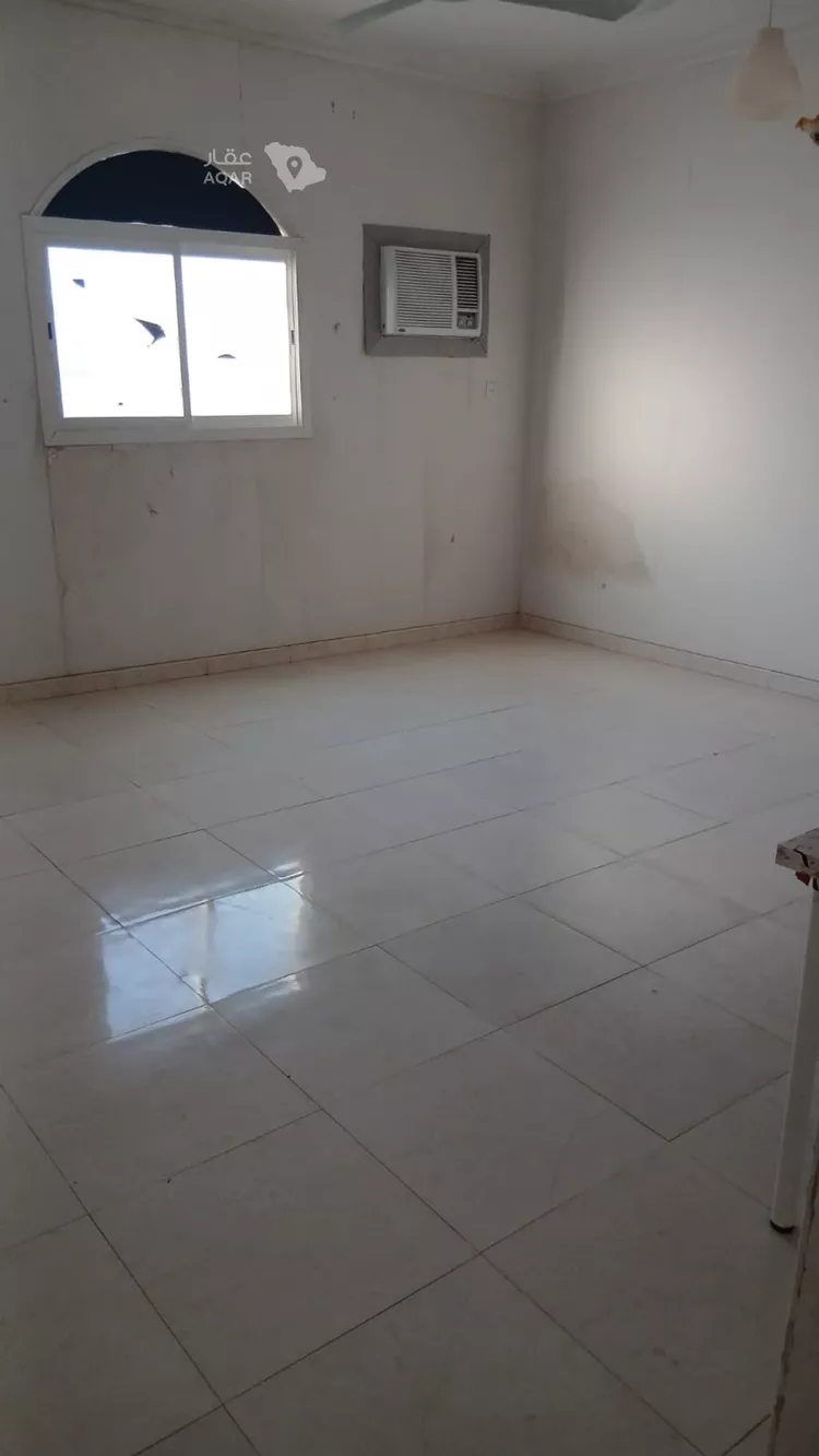 فيلا للإيجار في شارع مصياف, حي الزهرة, مدينة الرياض, منطقة الرياض 9