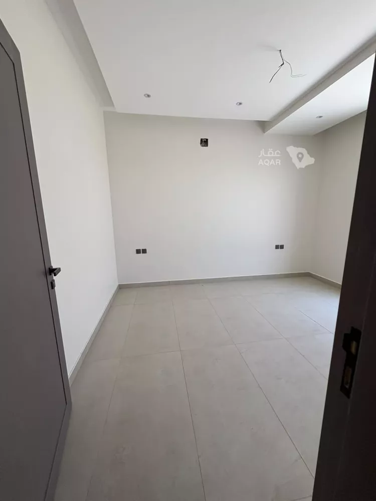 Floor for Rent in Riyadh Az Zahrah صورة 5