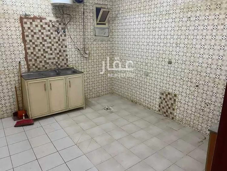 عمارة للإيجار في شارع عمارة بن حزم, حي أم الحمام الغربي, مدينة الرياض, منطقة الرياض صورة 5