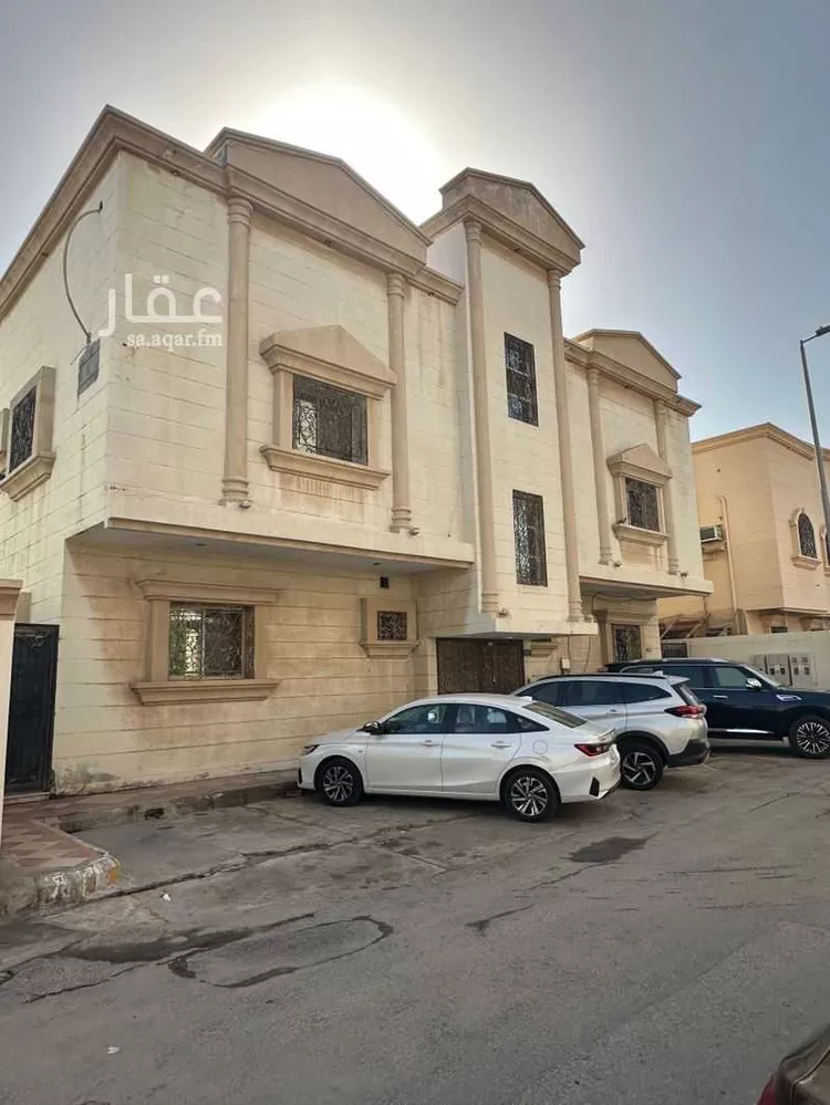 عمارة للبيع في شارع عبد الله الوراق, حي الراكة الشمالية, مدينة الدمام, المنطقة الشرقية صورة 2