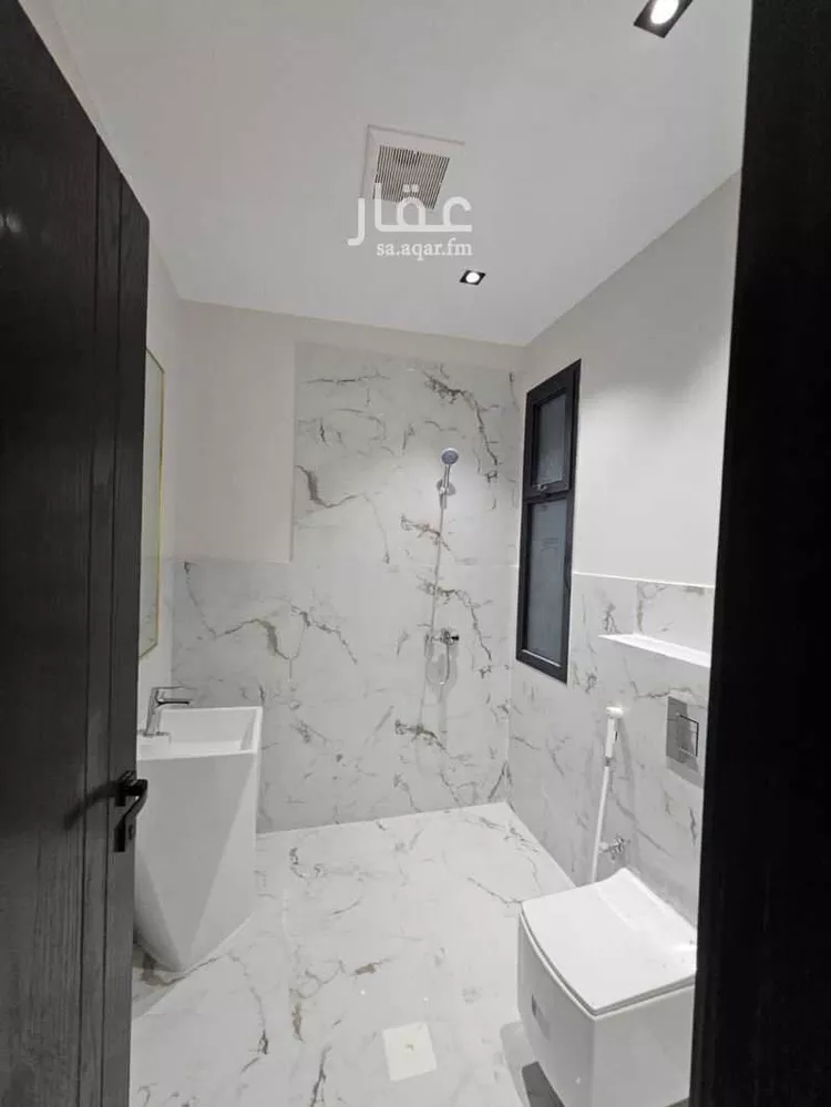 عمارة للبيع في شارع العسلي, حي الصالحية, مدينة جدة, منطقة مكة المكرمة صورة 4